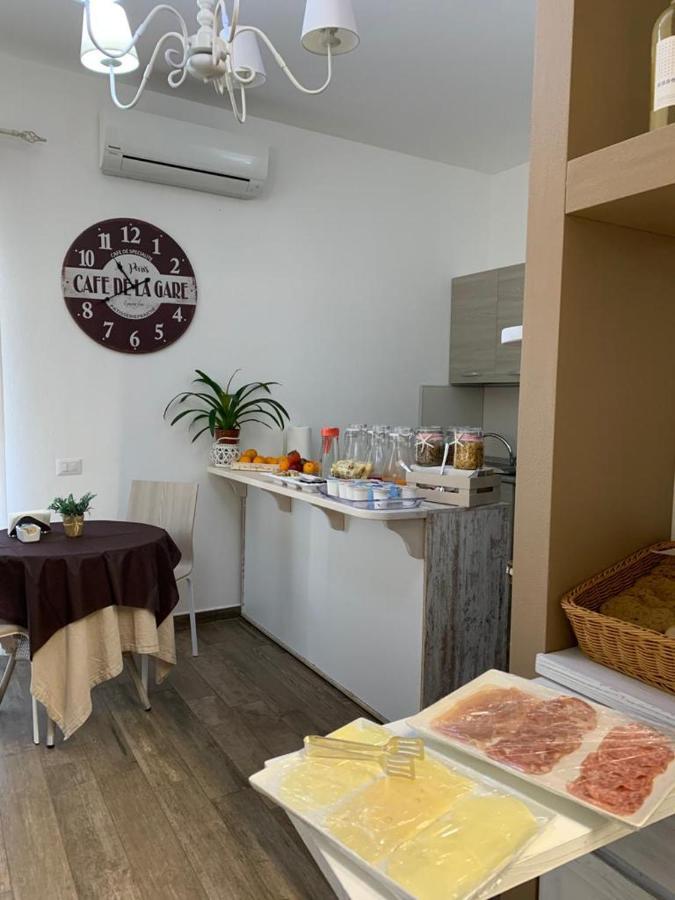 Bed and Breakfast Etesia Olbia Exterior foto
